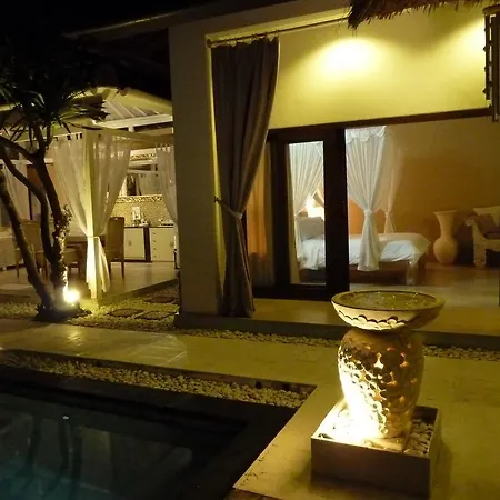 La Dolce Villa Seminyak  Exterior photo